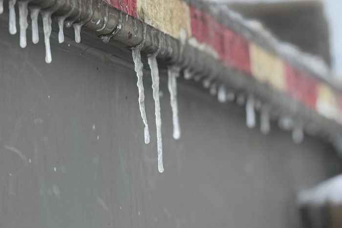 В Туле плавят снег, который засыпал город во время циклона Фрэнсис