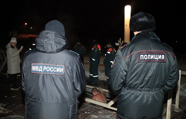 Полиция Тульской области обеспечила правопорядок во время празднования Крещения
