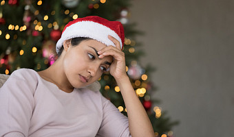 «Весело веселье, тяжело похмелье»: почему мы чувствуем усталость после новогоднего отдыха и что с этим делать
