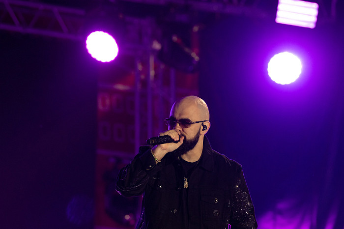 Фоторепортаж с выступления Artik & Asti на День города в Туле