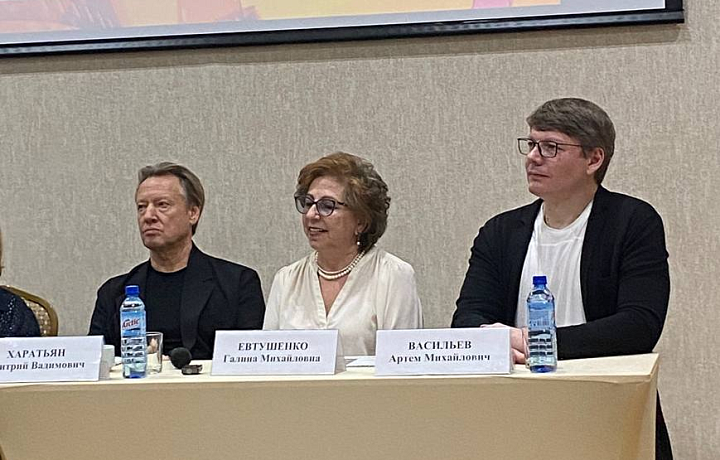 Дмитрий Харатьян на фестивале в Туле: Музыка в кино может совершить чудо