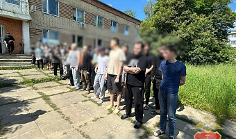 Более 60 мигрантов проверили в Новомосковске в ходе операции «Нелегал-2026»