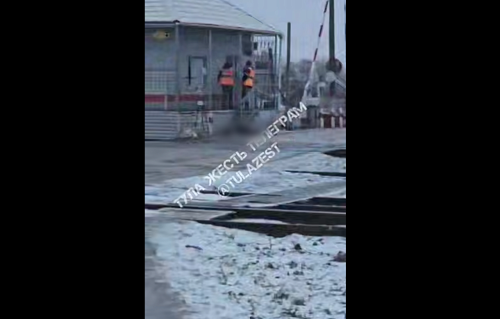 Соцсети: в Ревякино поезд насмерть сбил человека