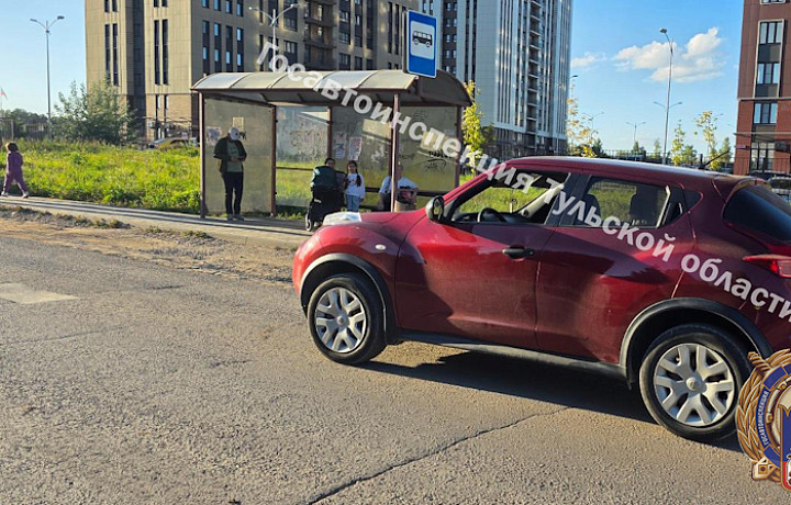 10-летняя девочка попала в больницу после ДТП на улице Ключевой в Туле