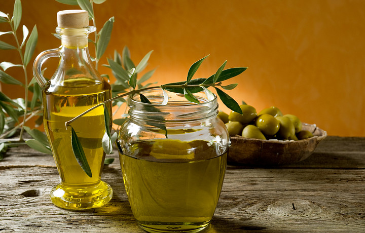 Эксперт по здоровому питанию рассказал о вреде растительного масла