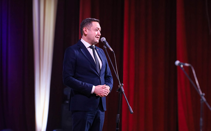 Руслан Бутов покинет пост главы администрации Новомосковска