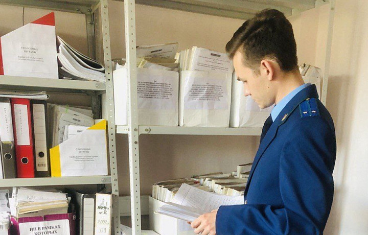 В Алексинском и Заокском районах судебные приставы проводили взыскания на 50% пенсий должников