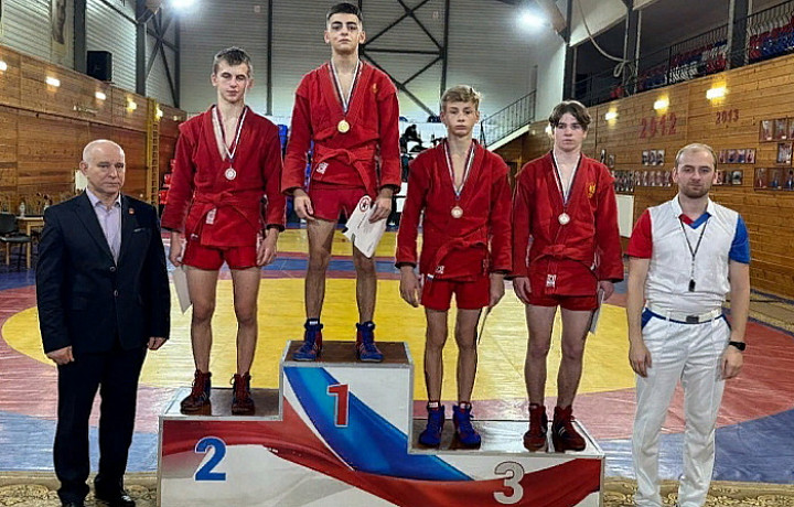 Самбист из Тулы Никонов завоевал бронзовую медаль первенства ЦФО в Подмосковье