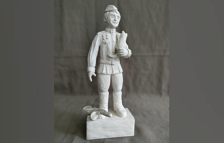 Тулячка создала лучший образ защитника Отечества