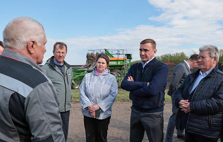 Губернатор Тульской области проверил ход посевных работ
