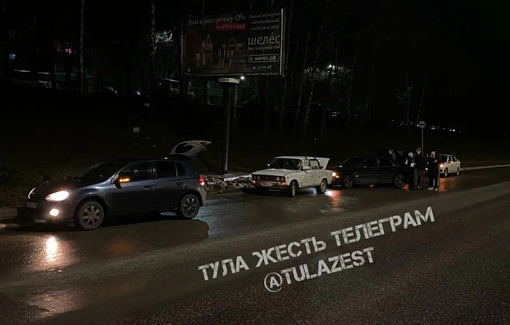 Туляки сообщают о яме-убийце на Калужском шоссе