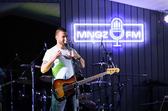 Фоторепортаж: как проходит MaxiCamp от радио Maximum и ГК Медиа Траст