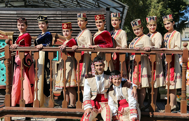 В Туле прошел фестиваль «Бояре, а мы к вам пришли»