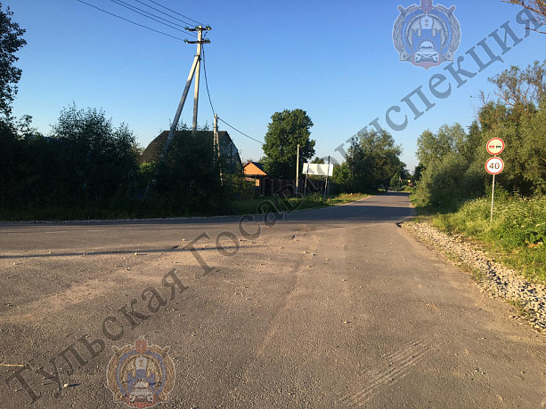 В Тульской области водитель УАЗ 31519 сбил мотоциклиста