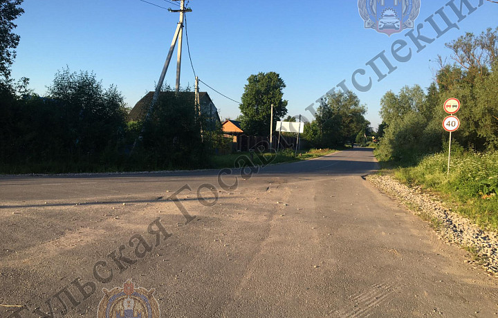 В Тульской области водитель УАЗ 31519 сбил мотоциклиста