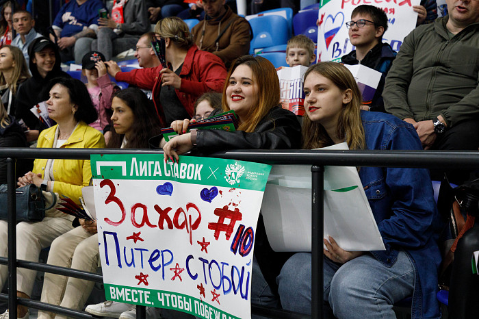 Фоторепортаж: как прошел матч между национальными сборными России и Беларуси