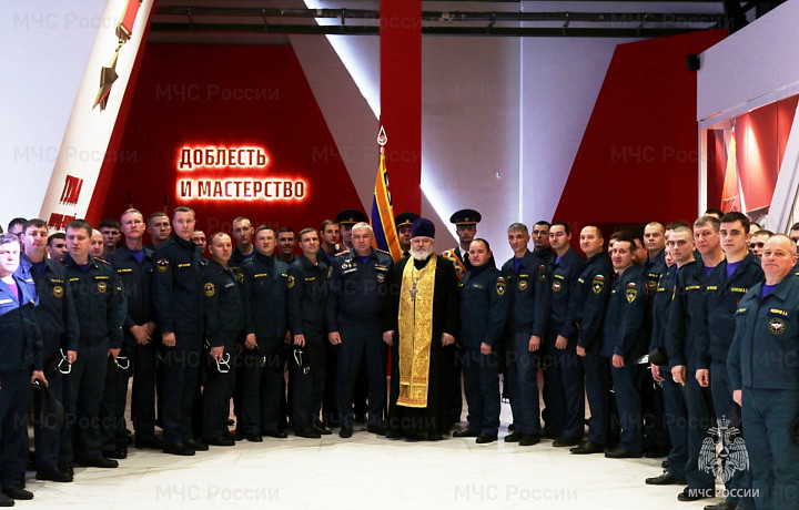 В Туле 8 декабря прошло посвящение в пожарные