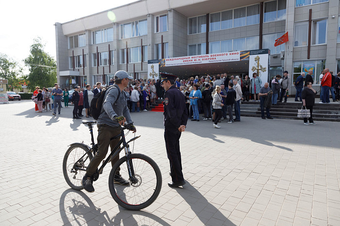 В Туле прошла церемония открытия фестиваля военного кино имени Юрия Озерова