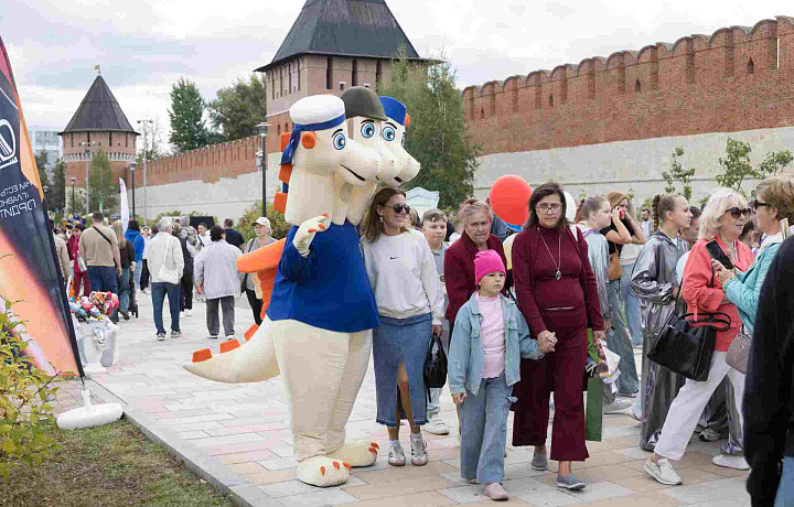 «Чтобы люди жили счастливо»: как отметили День города в Туле