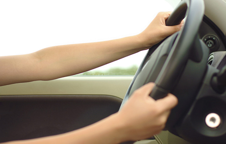 Автоинспекторы нашли и оштрафовали водителя BMW из Киреевского района, вылетевшего на «встречку»