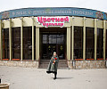 Цветной бульвар поздравил туляков с наступающим Днем Победы и подарил Георгиевские ленты