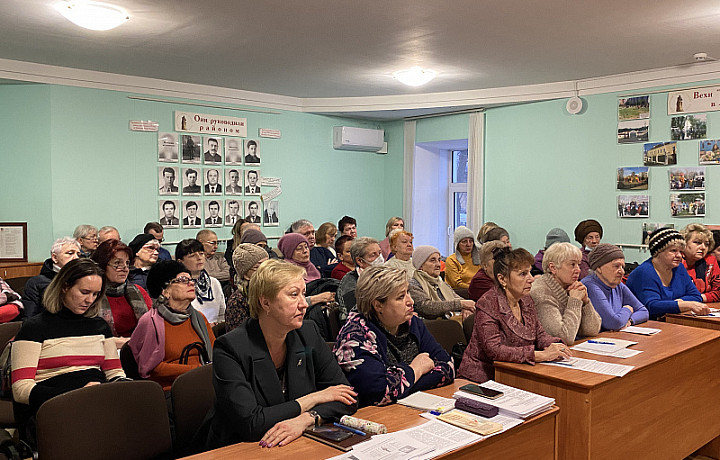 В Зареченском округе Тулы состоялась встреча с представителями ТОС