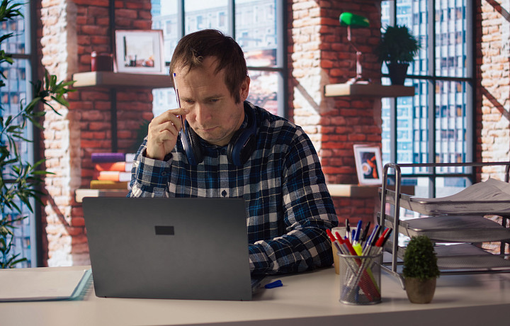 Гениальные мысли преследовали их: тест на понимание необычных заголовков статей