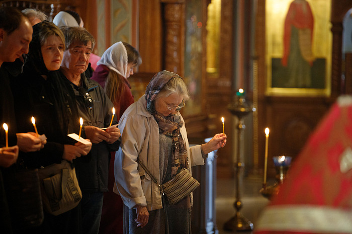 В Туле прошла церемония прощания с худруком тульского драмтеатра Дмитрием Красновым