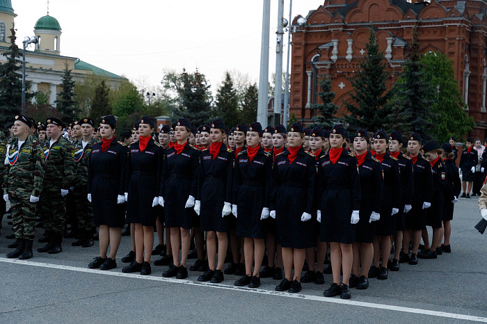 Первая репетиция Парада Победы прошла на площади Ленина в Туле