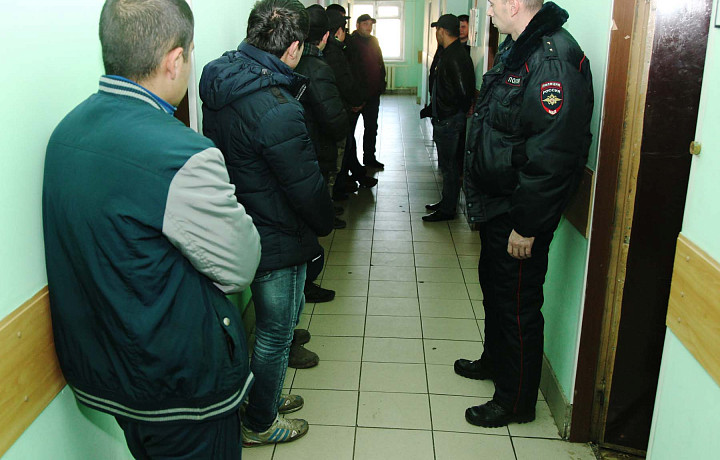 В Тульской области наблюдается отток украинцев, треть прибывших мигрантов – таджики