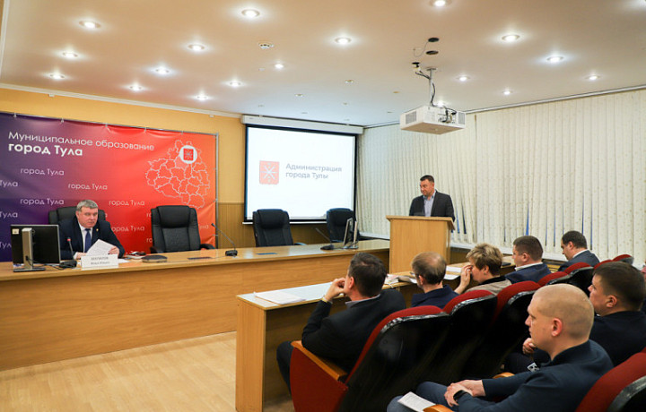 В новогодние праздники в Туле будут дежурить 200 сотрудников организаций и 65 единиц техники