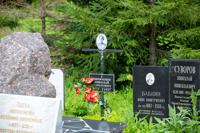 Фоторепортаж из Тесницого леса: как выглядит расстрельный полигон под Тулой