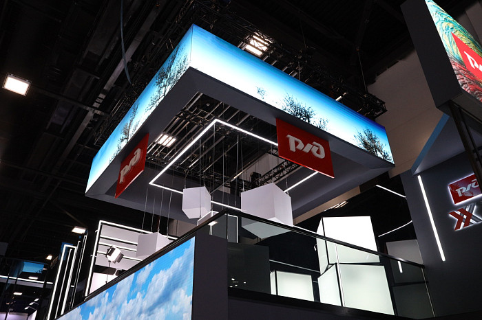 Почти 51,5 млрд рублей инвестиций и сотни новых рабочих мест. Каким был для Тульской области второй день ПМЭФ