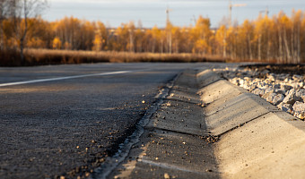 В Алексине отремонтировали более 15 километров дороги по поручению губернатора