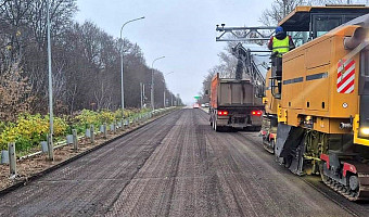 На трассе М-2 «Крым» в Тульской области обновляют асфальт
