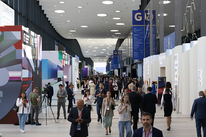 Почти 51,5 млрд рублей инвестиций и сотни новых рабочих мест. Каким был для Тульской области второй день ПМЭФ