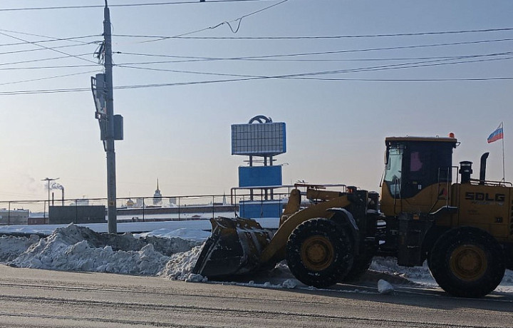 Шесть тысяч кубометров снега вывезли с улиц Тулы за сутки