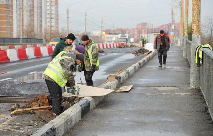 Павшинский мост в Туле отремонтирован на 29%