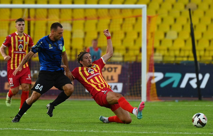 «Арсенал» сыграл вничью с ярославским «Шинником»