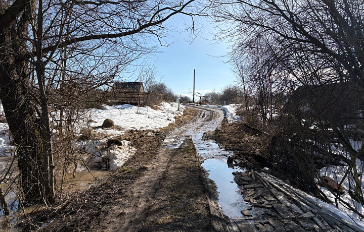 Американские горки в русской глубинке: деревня под Тулой страдает от слишком крутой дороги