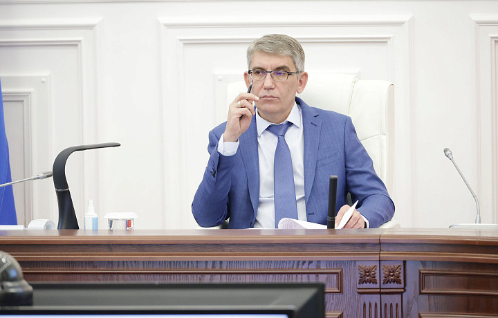 Миляев на вопрос о времени продажи алкоголя в Тульской области: Не представляется, что для жителей сейчас это самая актуальная тема