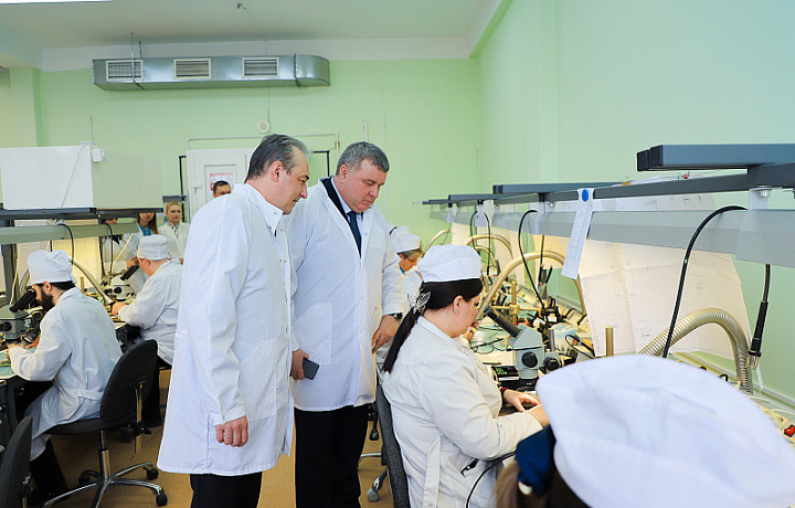 Глава администрации Тулы Илья Беспалов посетил НПО «Стрела»