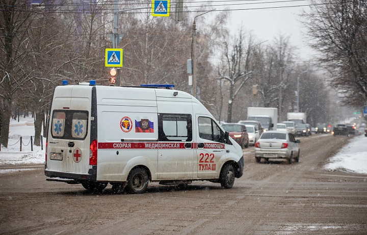 В Туле студента ударило током в троллейбусе