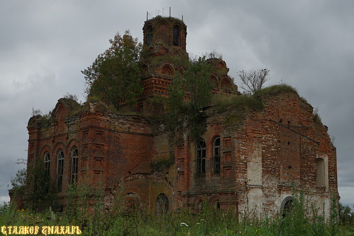 Первый храм построил Иван Грозный, второй проектировал автор собора Петра и Павла в Петергофе: в Жеремино хотят восстановить уникальную церковь