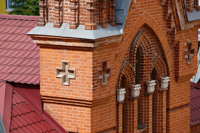 В Туле 129 лет назад начали строить Храм Святых Апостолов Петра и Павла – как выглядит святыня