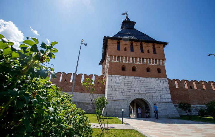 «Пиковая дама», «Яблочная история», «Сено-солома»: куда сходить и что посмотреть в Туле и области на выходных