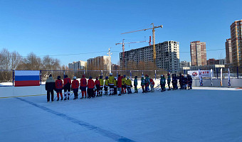 В Туле рядом с ЦИВСом открыли новую хоккейную коробку