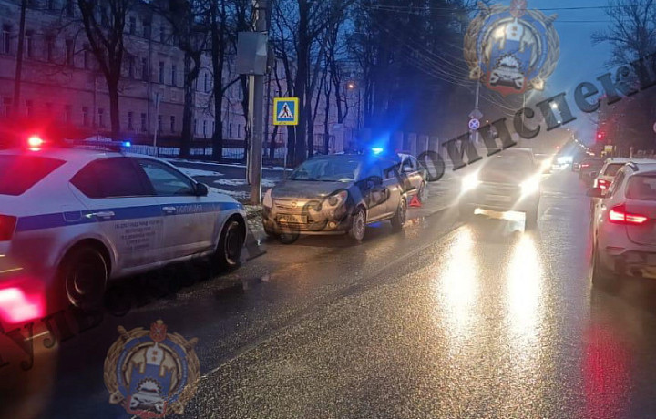 Водитель Opel Corsa сбил ребенка на улице Староникитской в Туле