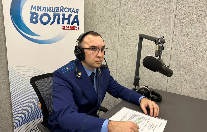 Коньяк с нотками уголовного дела: чем отличается взятка от новогоднего подарка