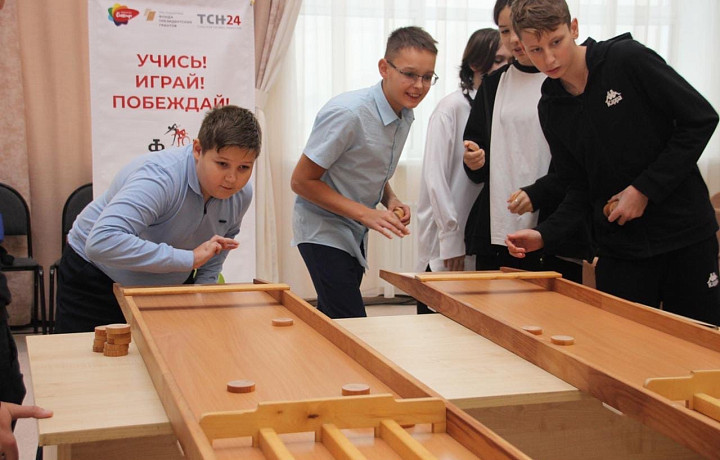 В Туле состоялся турнир по настольным спортивным играм